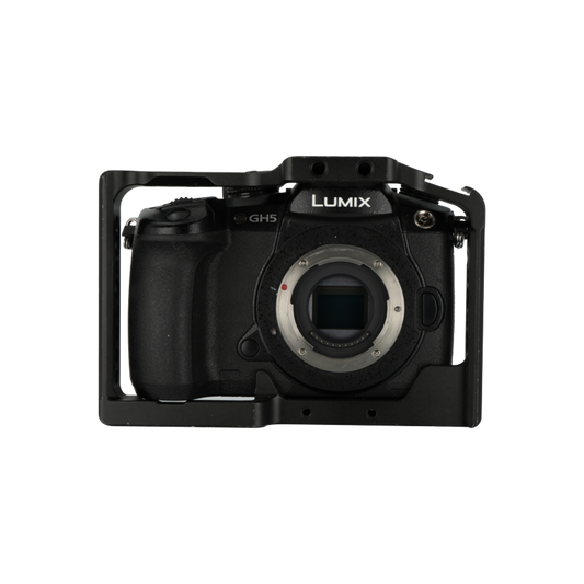 Panasonic Lumix GH5 micro four thirds mirrorless camera