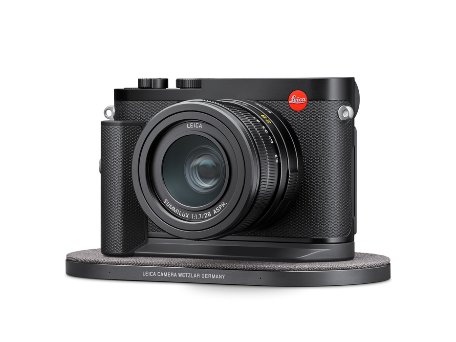 Leica Q3 Digital Mirrorless Camera