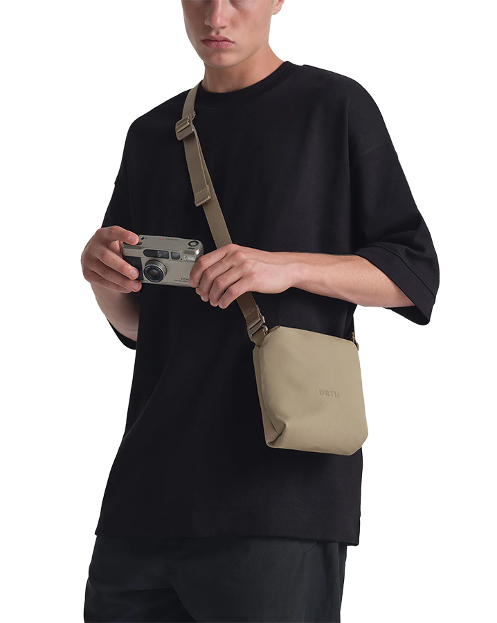 Urth Andesite Camera Pouch